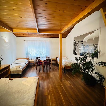 Bystra 94 Profibikers Hotel Kültér fotó